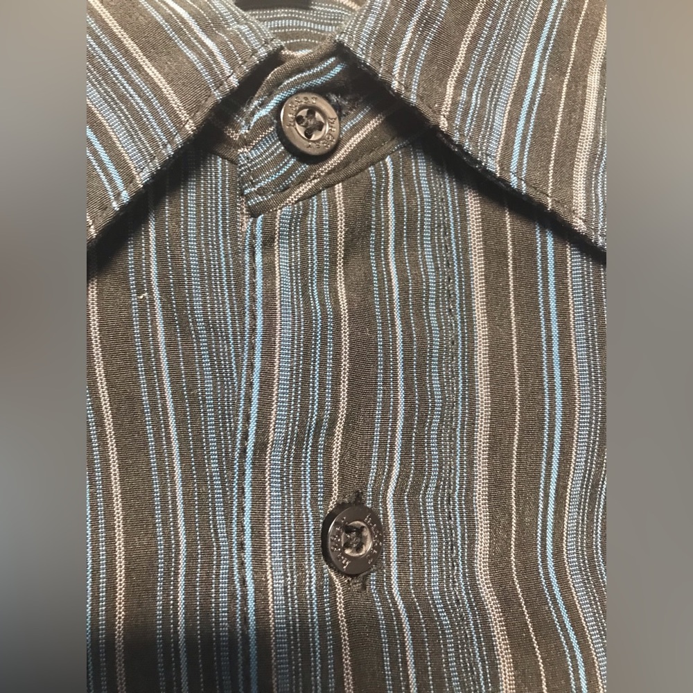 2 pcs MENS HAGGAR & AXIST long-sleeved dress shirt used very good condition - Picture 4 of 14